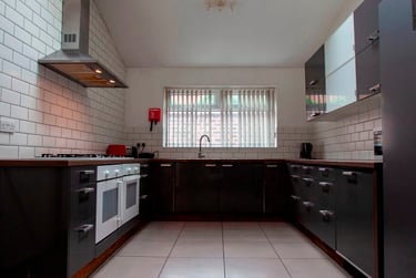 9 bed house, Ladybarn Lane, Fallowfield, Manchester, M146NG - Image 6