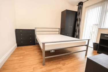 6 bed house, Wallisdown Road, Talbot village, Poole, BH125BT - Image 6