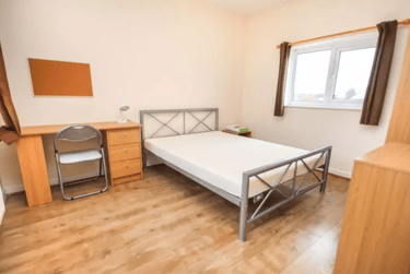 6 bed house, Wallisdown Road, Talbot village, Poole, BH125BT - Image 9