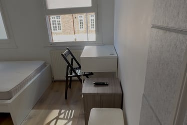 14 bed house, Charleville Road, West Kensington, London, W149JL - Image 2