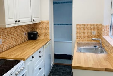 3 bed house, Ketts Hill, Thorpe Hamlet, Norwich, NR14EX - Image 2