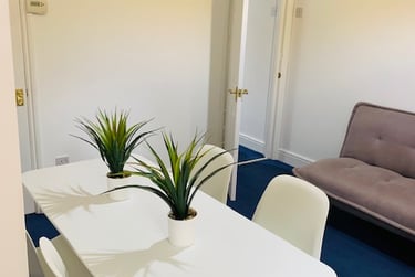 3 bed house, Ketts Hill, Thorpe Hamlet, Norwich, NR14EX - Image 3