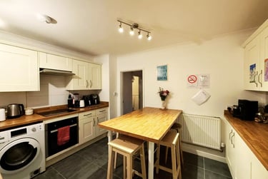 5 bed house, Cunningham Road, Earlham, Norwich, NR58HH - Image 2