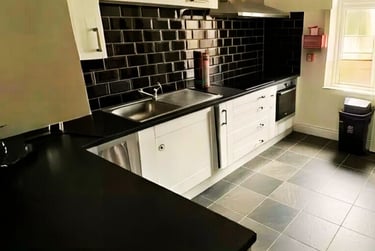 5 bed house, Rolleston Close, Clover Hill, Norwich, NR58RH - Image 3