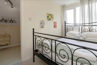 3 bed house, Burdiehouse Road, Liberton, Edinburgh, EH178AF - Image 2