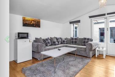 2 bed house, Burdiehouse Road, Liberton, Edinburgh, EH178AF - Image 3