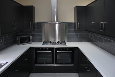 8 bed house, Fairbank Avenue, Rusholme, Manchester, M144PU - Image 2