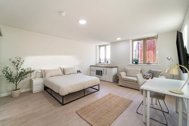 1 bed studio, Bournbrook Road, Selly Park, Birmingham, B297BH - Image 1