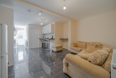 4 bed house, Reservoir Road, Harborne, Birmingham, B296TB - Image 1