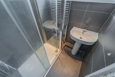 5 bed house, Rebecca Drive, Selly Park, Birmingham, B296TP - Image 2