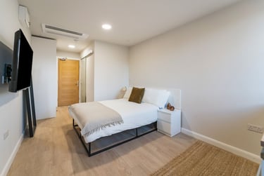 1 bed studio, Bournbrook Road, Selly Park, Birmingham, B297BH - Image 2