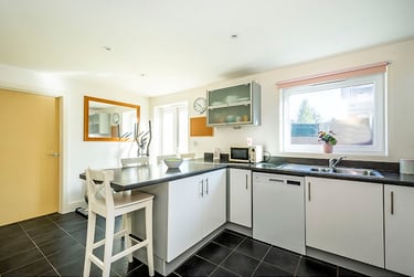 1 bed studio, Wraysbury Drive, Yiewsley, Uxbridge, UB77FL - Image 7