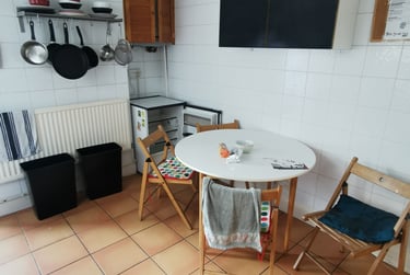 3 bed house, Inverness Place, Roath, Cardiff, CF244RX - Image 2