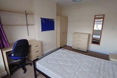 5 bed house, Bad Bargain Lane, Tang Hall, York, YO310QY - Image 14