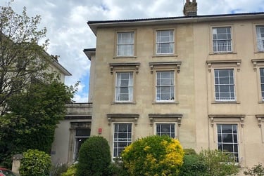 1 bed studio, St. Pauls Road, Clifton, Bristol, BS81LP - Image 1