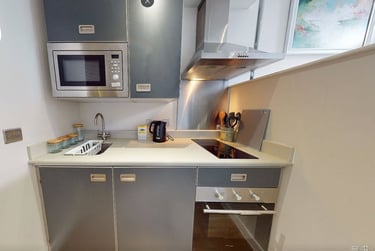 1 bed flat, Queens Road, Clifton, Bristol, BS81QU - Image 2