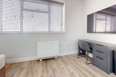 1 bed studio, Triangle West, Clifton, Bristol, BS81ER - Image 3