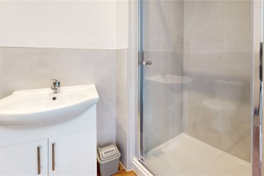 2 bed flat, Regent Street, Clifton, Bristol, BS84HW - Image 5