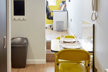 1 bed flat, Queens Road, Clifton, Bristol, BS81QU - Image 4