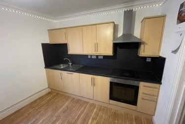 3 bed flat, St. Michaels Hill, Kingsdown, Bristol, BS28BQ - Image 5