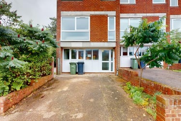 6 bed house, Yew Tree Close, Mount Pleasant, Exeter, EX45EH - Image 14