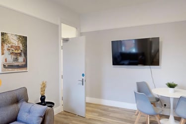 3 bed house, Biddlestone Road, Heaton, Newcastle, NE65SN - Image 1