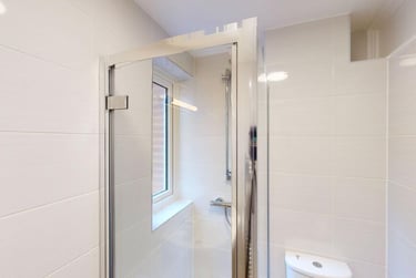 6 bed house, Yew Tree Close, Mount Pleasant, Exeter, EX45EH - Image 6