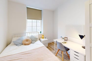 6 bed flat, Denmark Street, City Centre, Bristol, BS15DQ - Image 3