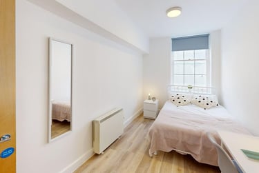 6 bed flat, Denmark Street, City Centre, Bristol, BS15DQ - Image 4
