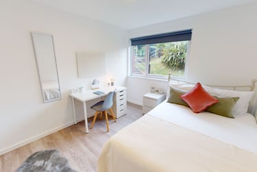 1 bed flat, Monterey Gardens, Mount Pleasant, Exeter, EX45EN - Image 4