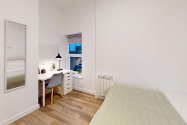 6 bed flat, Bar Road, City Centre, Falmouth, TR114NN - Image 4