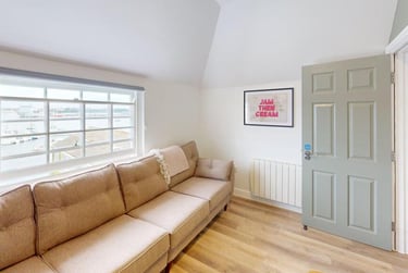 7 bed flat, Arwenack Street, City Centre, Falmouth, TR113JA - Image 9