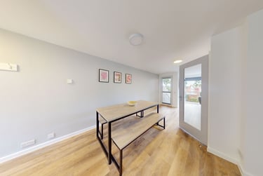 6 bed house, Monterey Gardens, Mount Pleasant, Exeter, EX45EN - Image 7