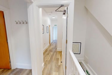 4 bed flat, Avenue Road, City Centre, Falmouth, TR114AZ - Image 12