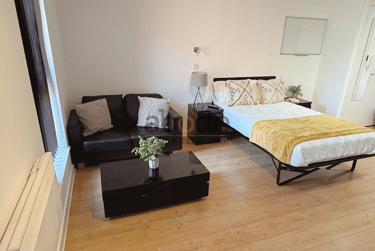 1 bed studio, London Road, Highfields, Leicester, LE20BL - Image 2