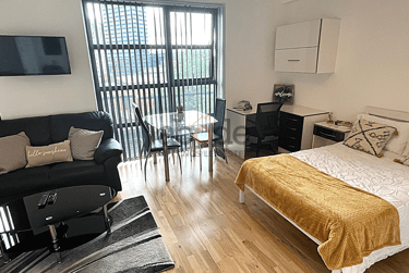1 bed studio, Conduit Street, Highfields, Leicester, LE20JN - Image 1