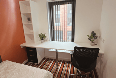 4 bed flat, London Road, Highfields, Leicester, LE20BL - Image 10