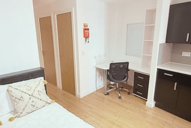 1 bed studio, London Road, Highfields, Leicester, LE20BL - Image 4