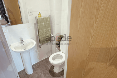 1 bed studio, London Road, Highfields, Leicester, LE20BL - Image 6