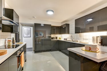 8 bed house, Maskelyne Avenue, Horfield, Bristol, BS105BY - Image 1