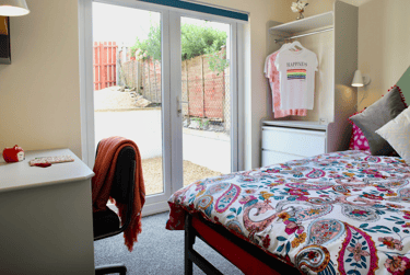 6 bed house, Meare Road, Widcombe, Bath, BA25PP - Image 1