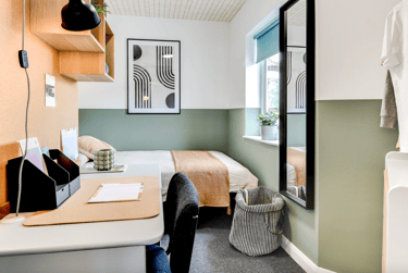 6 bed house, Odins Road, Odd Down, Bath, BA22TL - Image 1