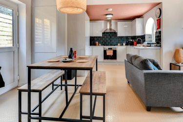 7 bed house, Freeview Road, Twerton, Bath, BA21DT - Image 1