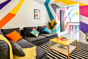 8 bed house, Landseer Avenue, Lockleaze, Bristol, BS79YL - Image 1