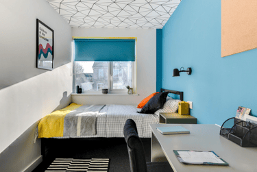 8 bed house, Mackie Grove, Filton, Bristol, BS347NF - Image 1