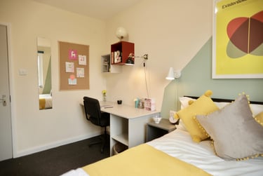 6 bed house, Manton Road, Bevendean, Brighton, BN24FB - Image 4