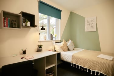 6 bed house, Park Road, Coldean, Brighton, BN19AA - Image 1