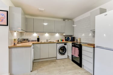 1 bed house, Rosewarn Close, Southdown, Bath, BA21PJ - Image 2
