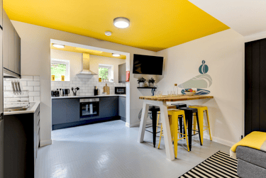 6 bed house, Freeview Road, Twerton, Bath, BA21DT - Image 2