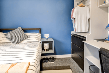 6 bed house, Rowlandson Gardens, Lockleaze, Bristol, BS79UH - Image 2